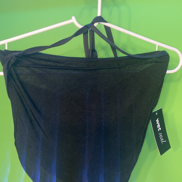 Slinky Cowl Neck Halter Tank Black Nwt​ - Picture 7 of 10